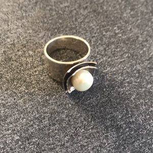 Silpada Pearl Ring